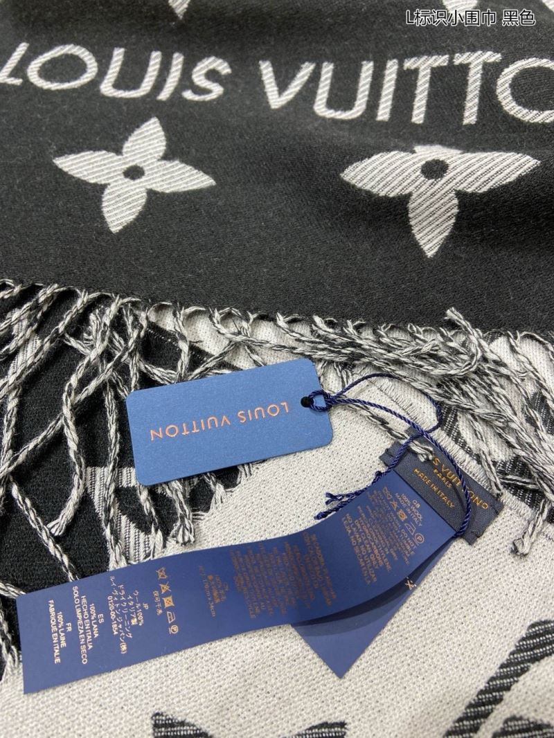 Louis Vuitton Scarf